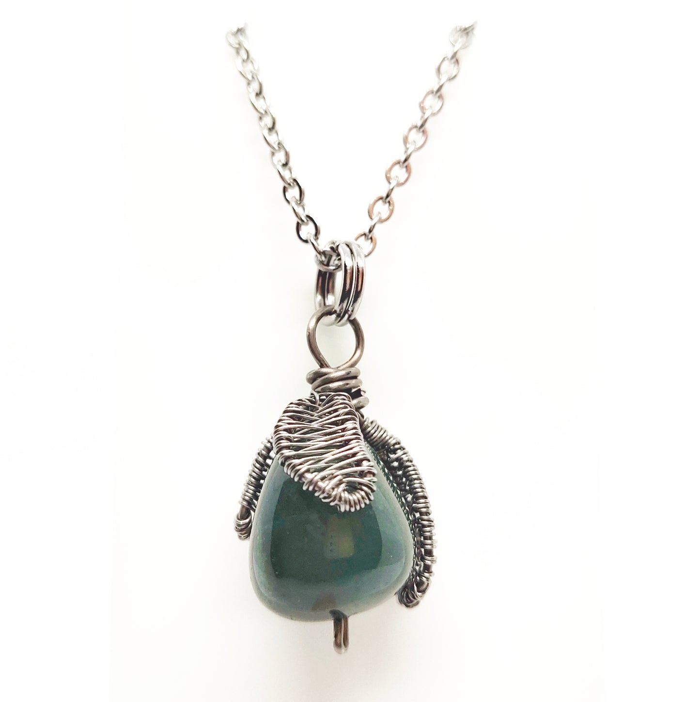 Wire wrapped stone pendant with stainless steel chain