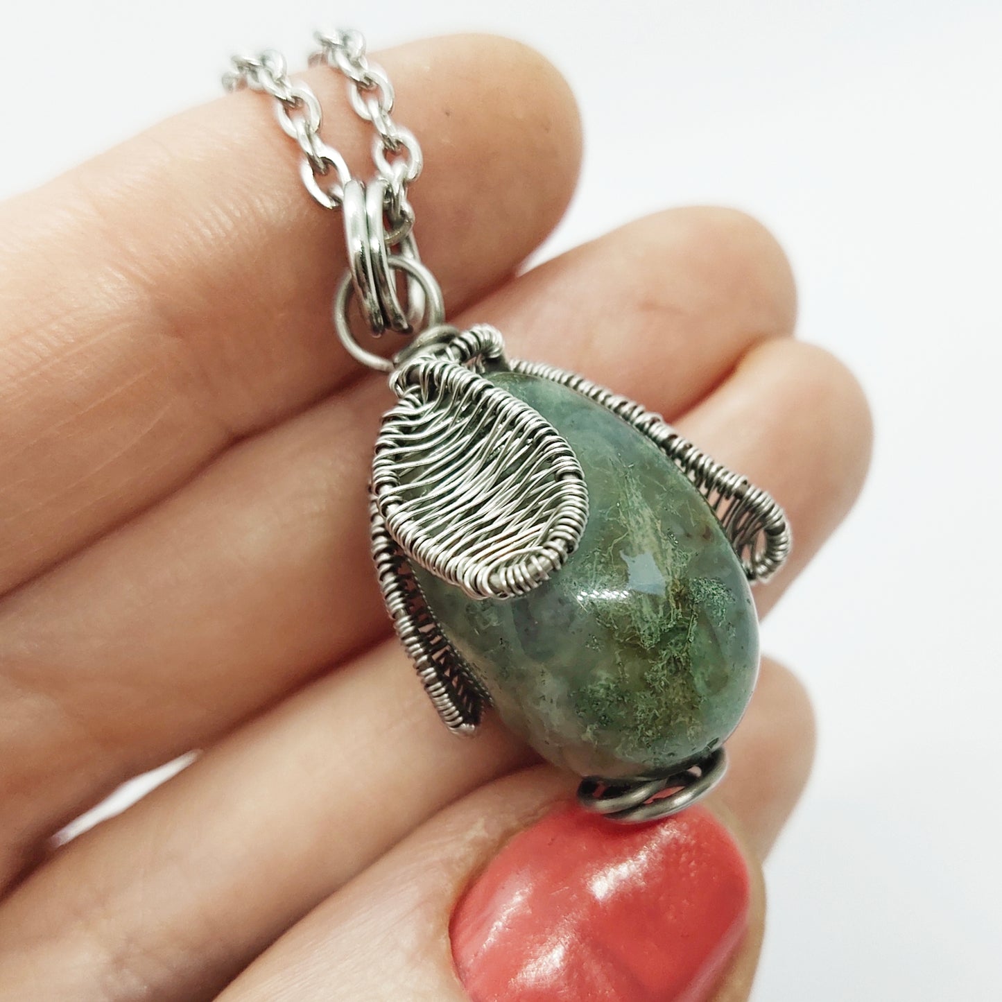 Wire wrapped stone pendant with stainless steel chain
