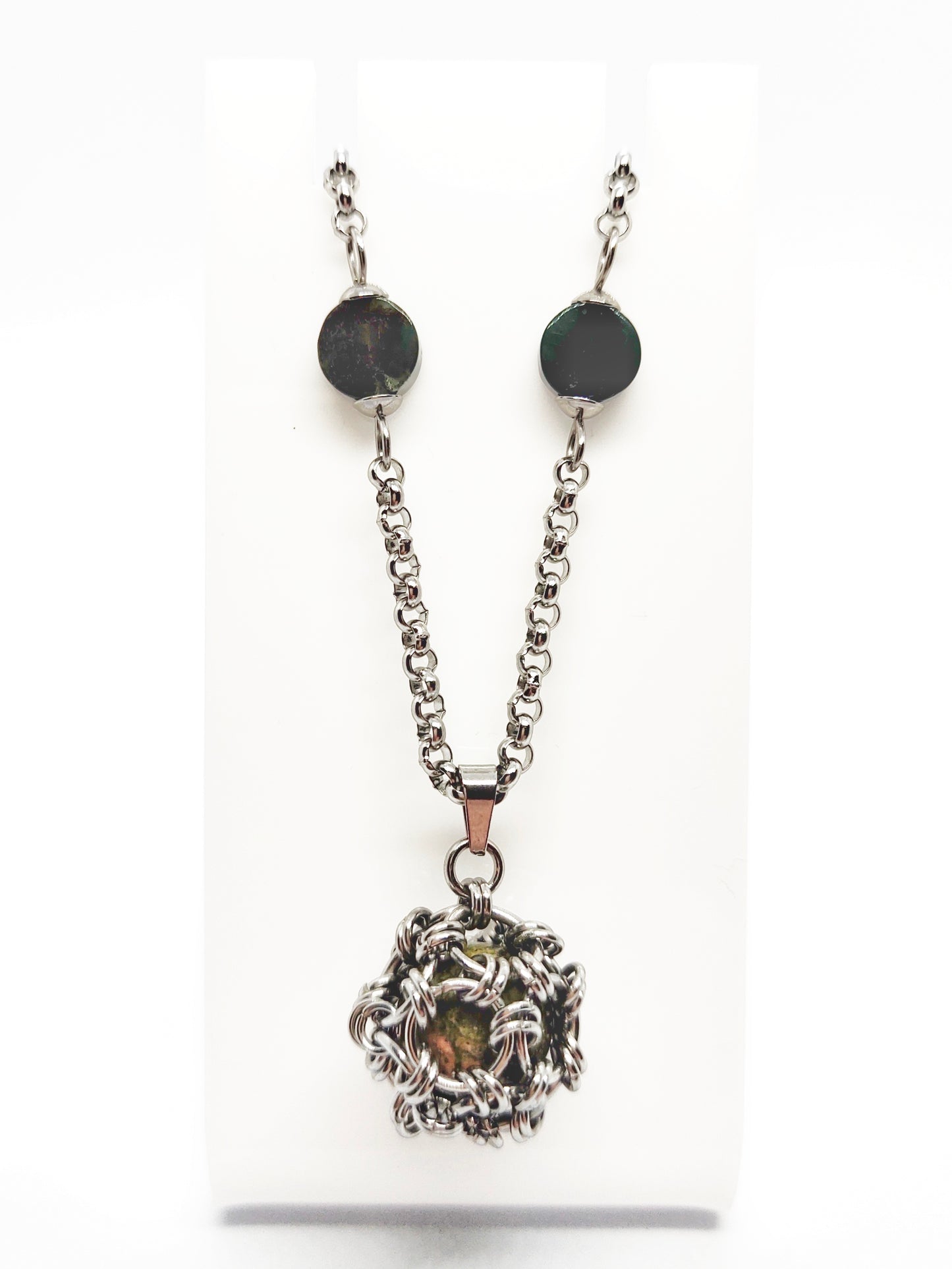 Two matching necklaces with multicolour stone beads, off-white pearls and a pendant #0007